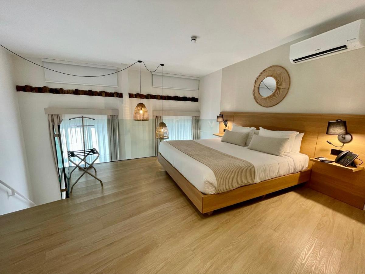 Hotel Emblematico Hi 3*